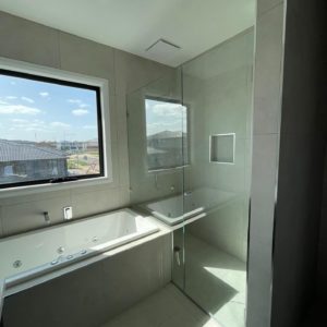 Custom Made 10mm Frameless Front Only or Front & Return Shower Screens - Image 5